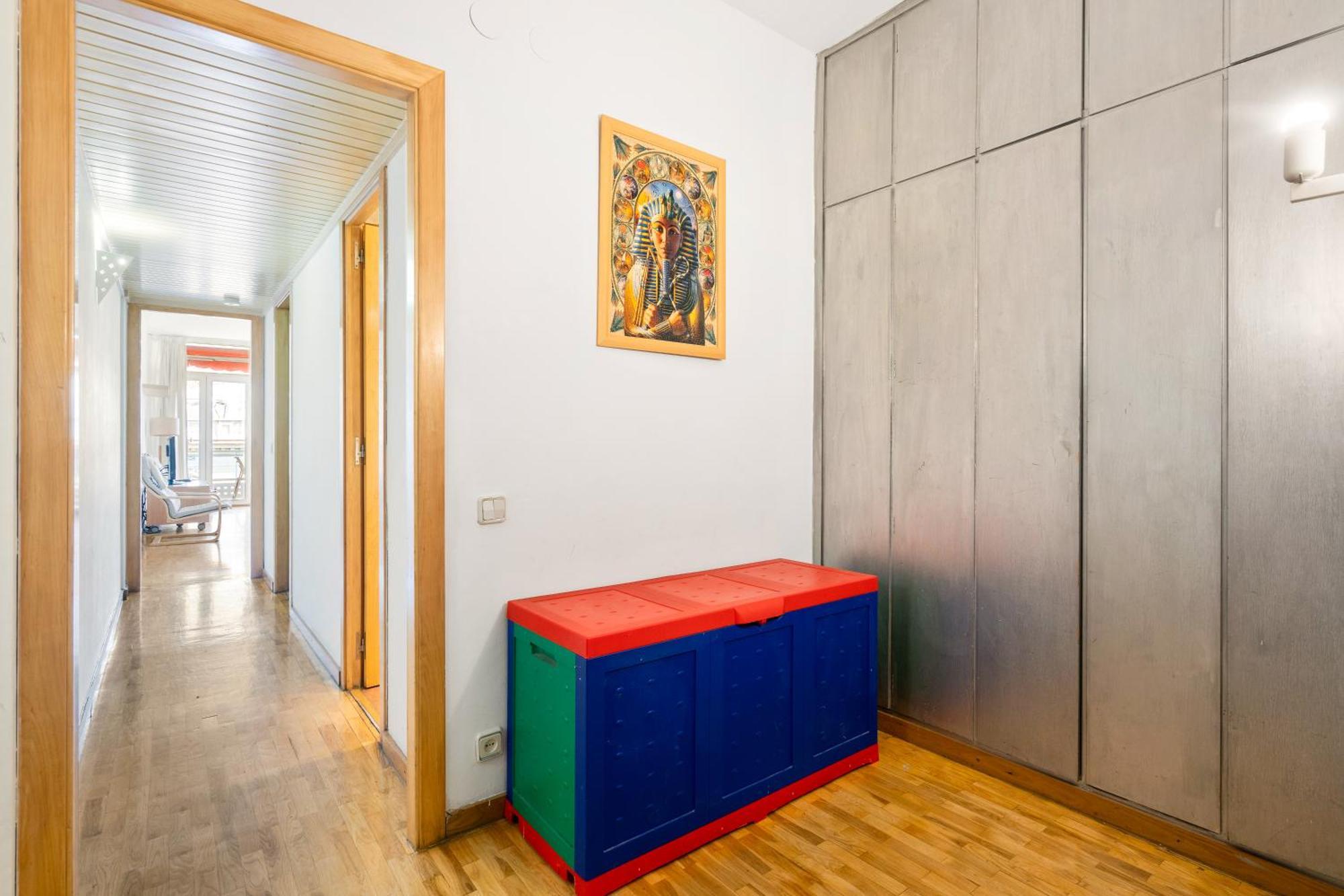 Stylish 4br View Near Sagrada Familia *